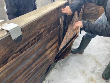 水漏れの可能性があり、外壁を一部解体しました！